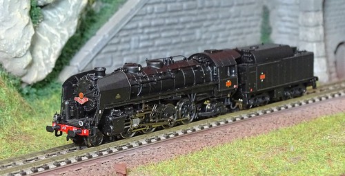Arnold hn2481 locomotive - arnold,